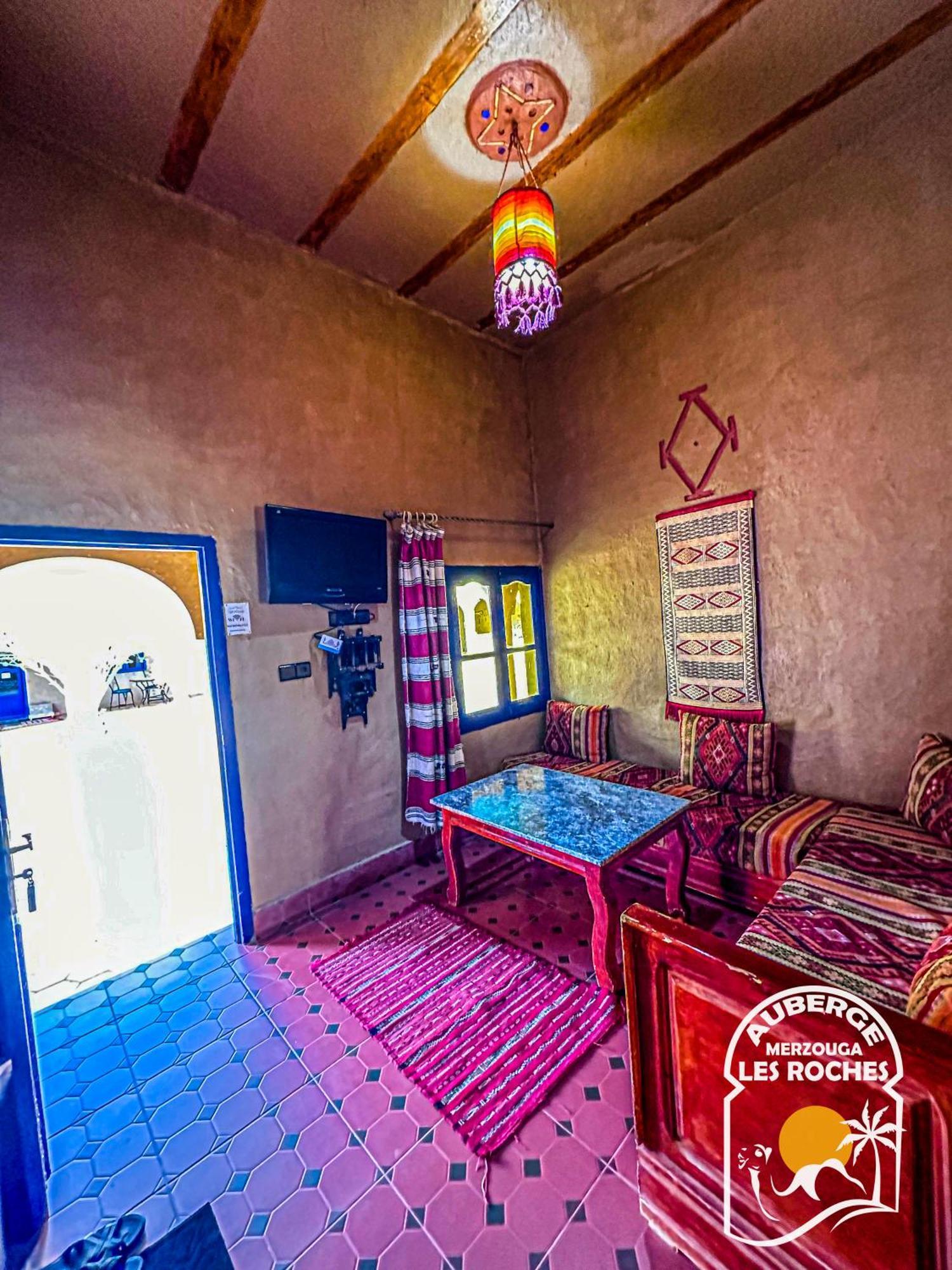 Riad Les Roches Merzouga Esterno foto