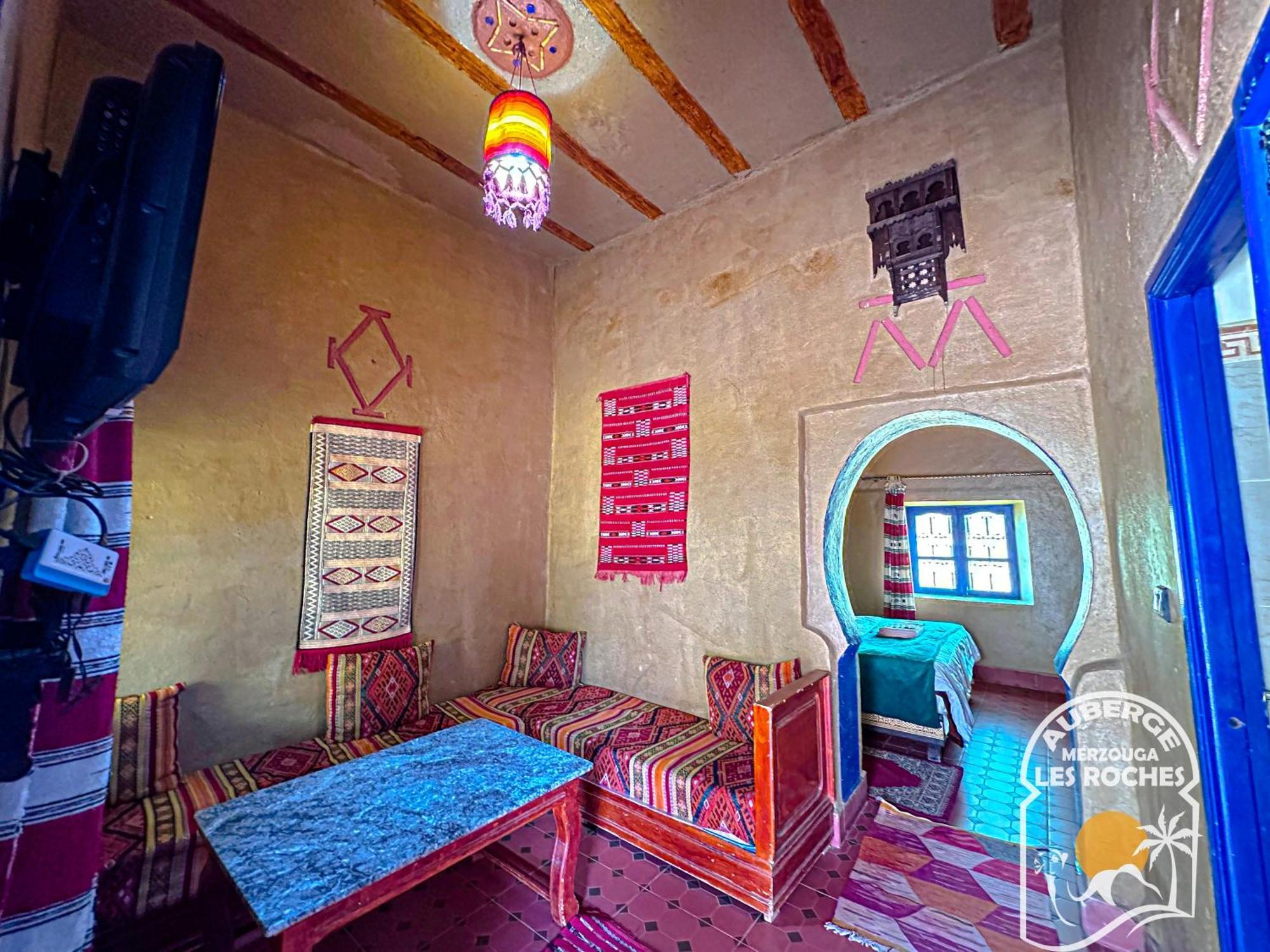 Riad Les Roches Merzouga Esterno foto