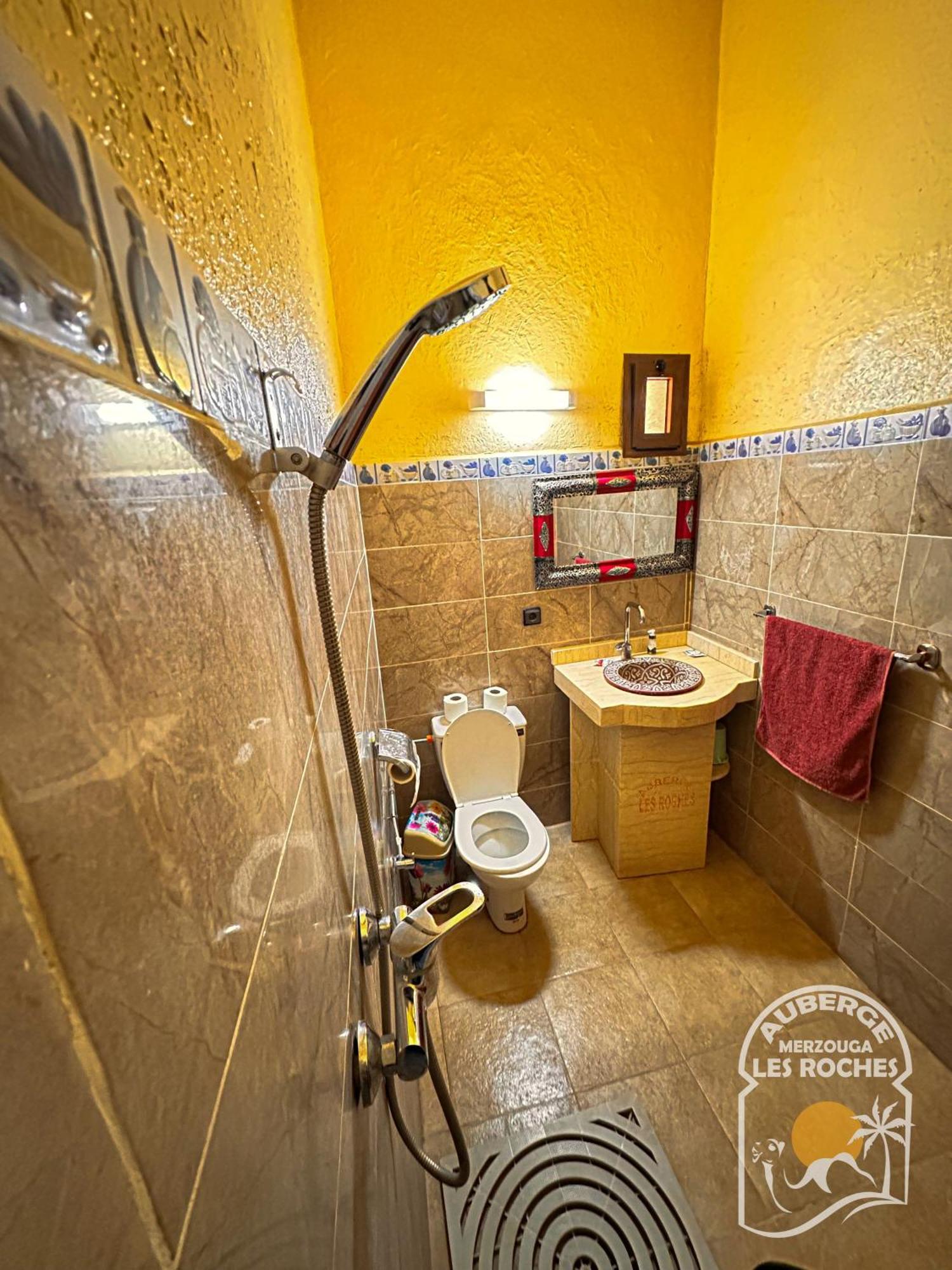 Riad Les Roches Merzouga Esterno foto