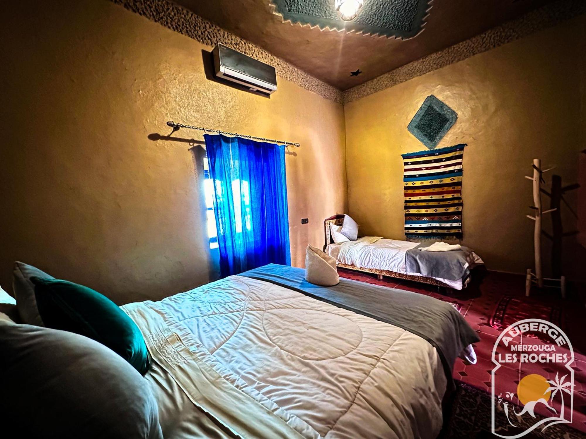 Riad Les Roches Merzouga Esterno foto