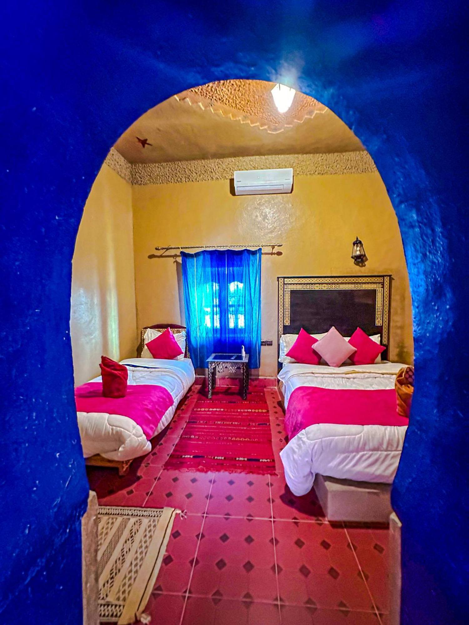 Riad Les Roches Merzouga Esterno foto