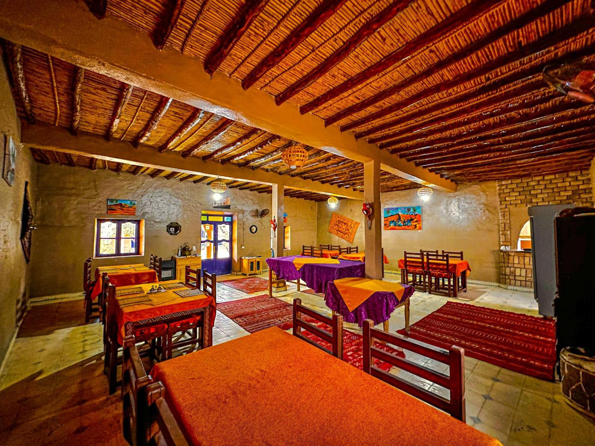 Riad Les Roches Merzouga Esterno foto