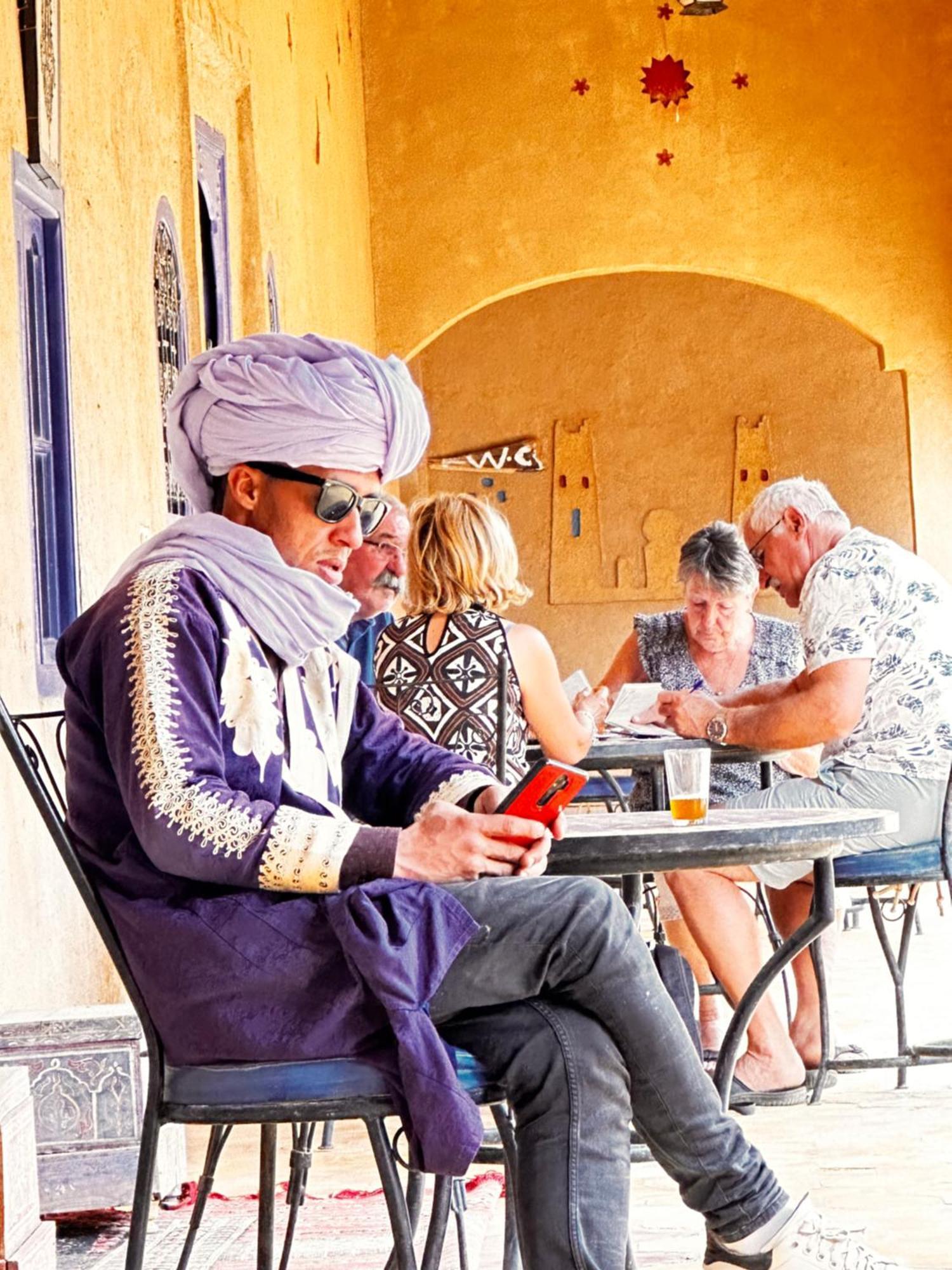 Riad Les Roches Merzouga Esterno foto